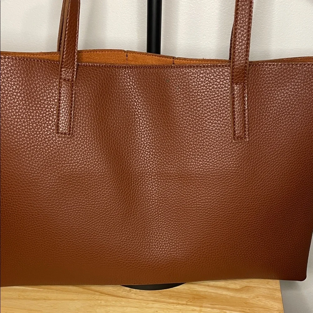 Vince Camuto Tan Textured Leather Bag - Picture 5 of 6
